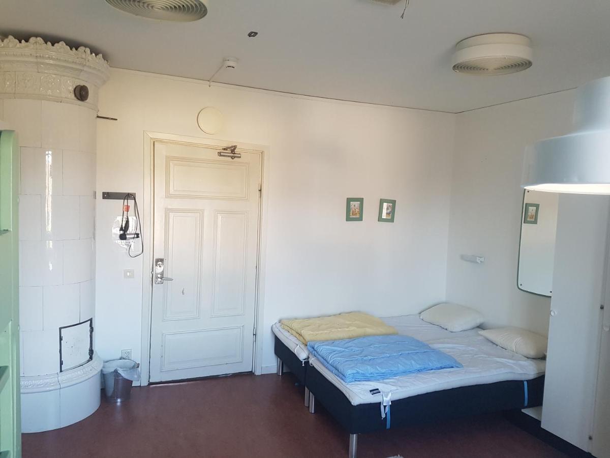 Furudals Vandrarhem Och Sjoecamping Экстерьер фото